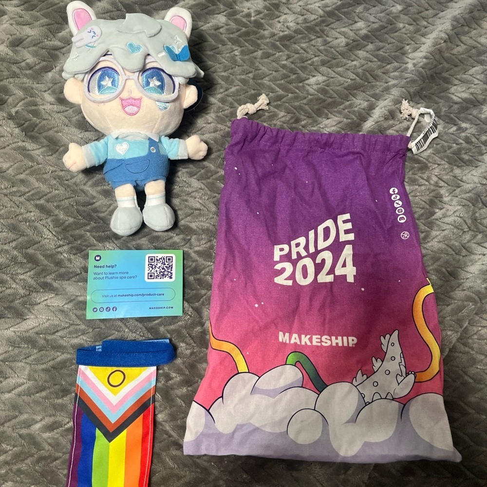 BNWT Makeship Refrainbow Demiboy Nerd Plush Rare Limited Edition w/ Pride Bag